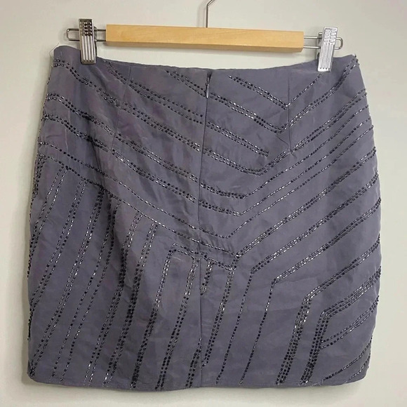 Banana Republic - Blue skirt with beaded detail - US 6 - Picture 5 of 5